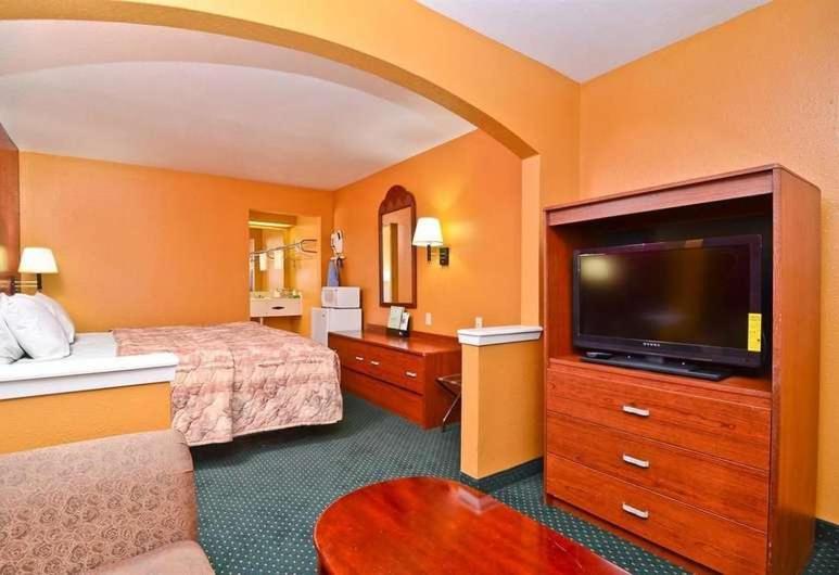 Pine Point Inn & Suites Smithville Екстериор снимка